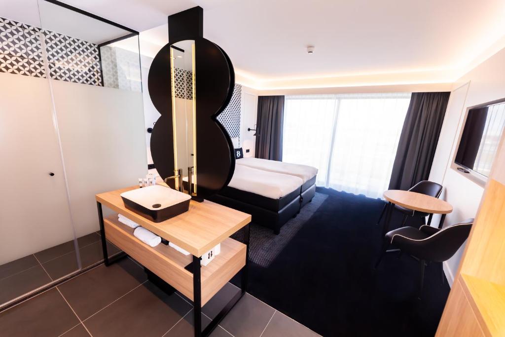 Hotel GR8 Breda Review