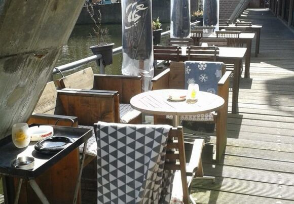Eet-en Biercafe Haagse Bluf